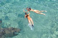 snorkeling-1551757